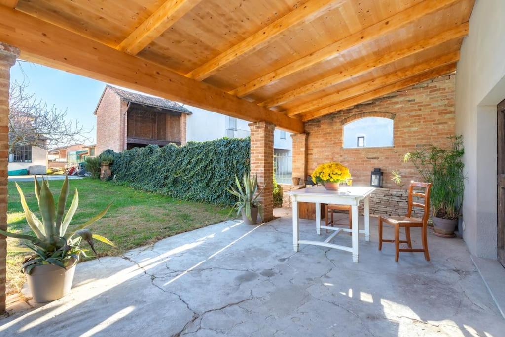 Cascina Abbona - Cascina Storica A 15 Min. Da Alba Villa Canove Buitenkant foto